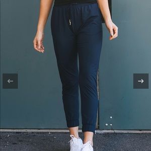 Zyia Everywhere Zipper Jogger Large Navy